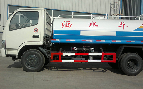 ���������|�L(f��ng)С��������ˮ܇(ch��)��ʲô��ô����ُ(g��u)�I(m��i)